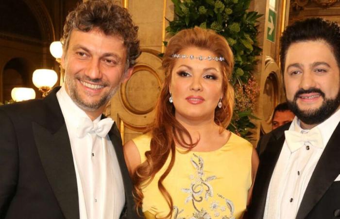 Jonas Kaufmann défend Anna Netrebko et dénonce le boycott persistant dont est victime la soprano