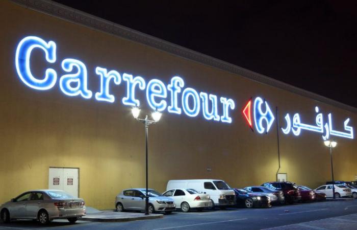 Carrefour ferme tous ses magasins en Jordanie, pression également au Maroc