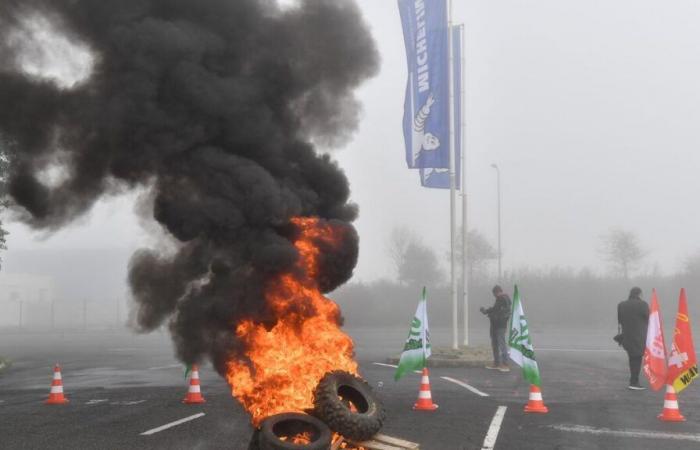 “vigilant”, le gouvernement réclame “un plan de soutien exemplaire”