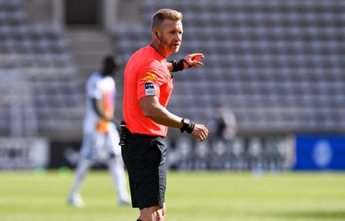 Ligue 2 – Les arbitres désignés pour la 13e journée