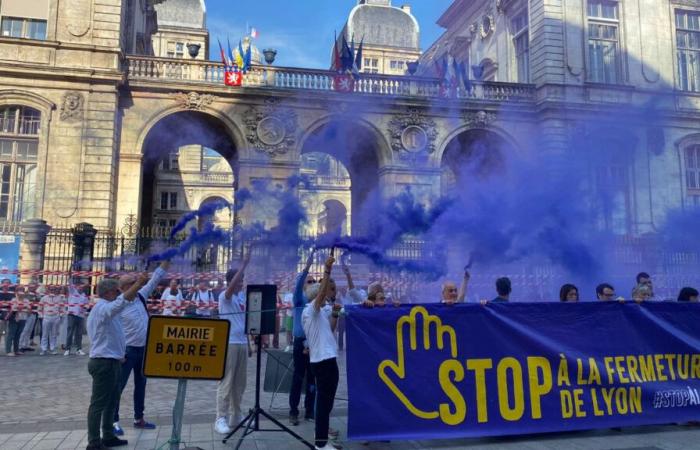 Les commerçants assèchent les fondements du Commerce, le collectif Les Défenseurs de Lyon dénonce « le mépris » de Grégory Doucet