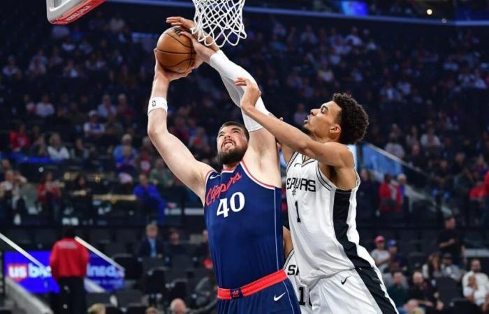 le phénomène Wembanyama frôle un triple-double face aux Clippers