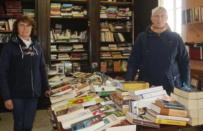 Malgré 4 000 livres disponibles, la boîte à livres géante de Theurthéville-Bocage peine à