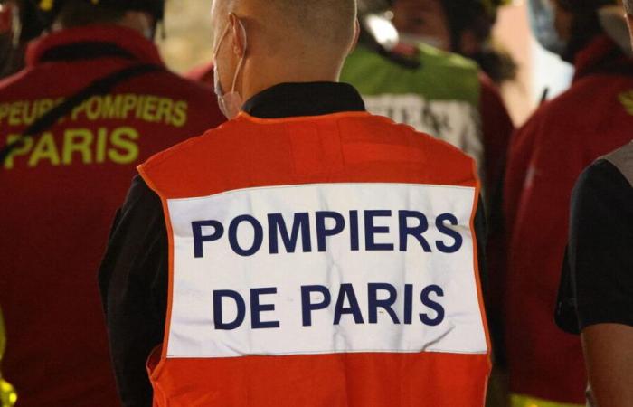 un homme meurt sur un scooter après avoir heurté un arbre