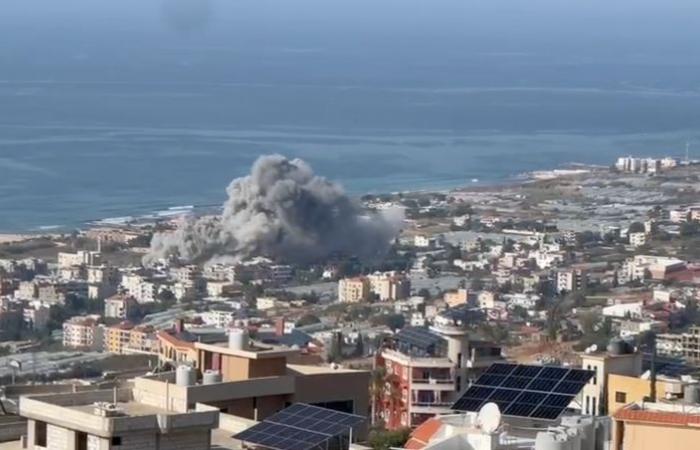 Au moins un mort et huit blessés dans une frappe israélienne sur Jiyé ; violents affrontements en cours à Bint Jbeil