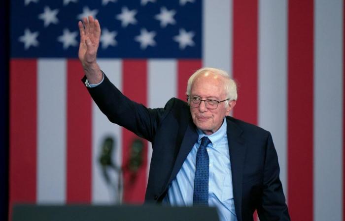 Bernie Sanders a été réélu mardi pour un quatrième mandat de six ans au Sénat américain après avoir déclaré qu’il ne pouvait pas « s’en aller » pendant « un moment difficile de l’histoire américaine »