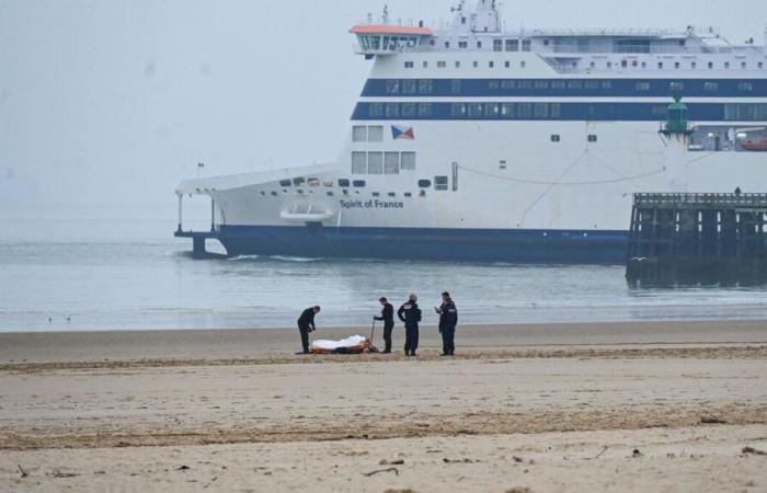 quatre corps découverts en mer et sur une plage en deux jours