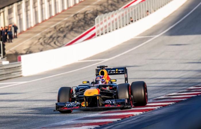 PHOTOS – Kalle Rovanperä au volant d’une Red Bull F1