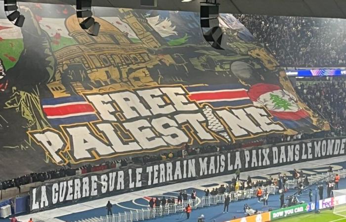 le tifo « Palestine libre » des supporters parisiens