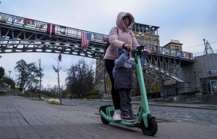 Dans les rues ukrainiennes, le pessimisme règne après la victoire de Donald Trump à l’élection présidentielle américaine