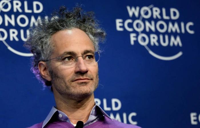 Palantir « éviscéré » au troisième trimestre, le PDG Alex Karp dénonce les critiques