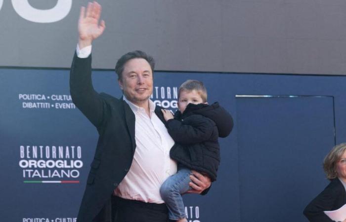 Elon Musk promet d’acheter deux maisons pour ses 11 enfants et ses deux ex-femmes