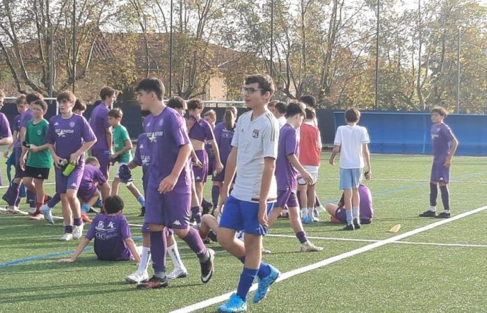 in Saint-Symphorien-sur-Coise the Hauts-Lyonnais players are divided