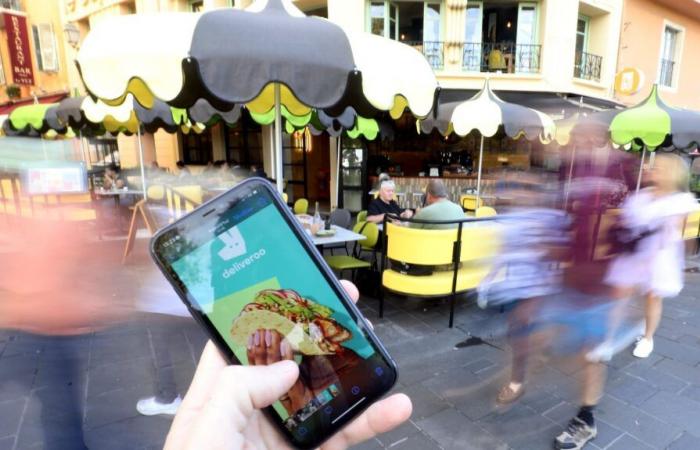 Deliveroo dévoile le Top100 des plats les plus commandés en livraison en France.