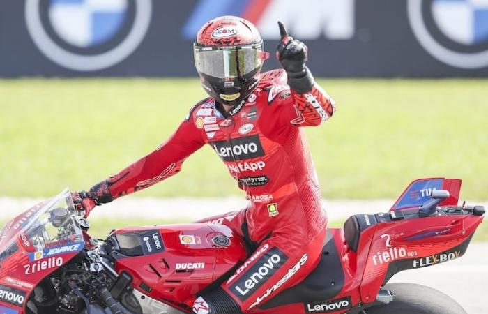 Gigi Dall’Igna a assisté à un duel épique en Malaisie entre Bagnaia et Martin et une fierté pour Ducati