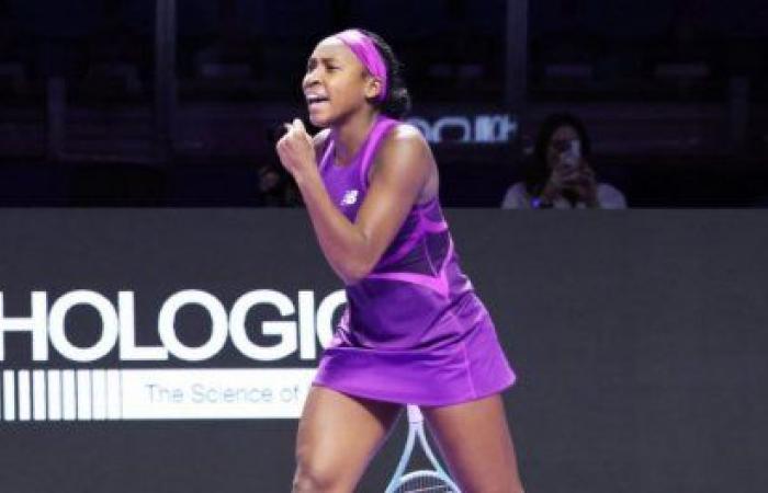 Gauff dompte Swiatek et voit les demi-finales