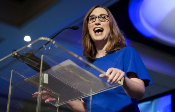 Sarah McBride, première personne transgenre élue au Congrès