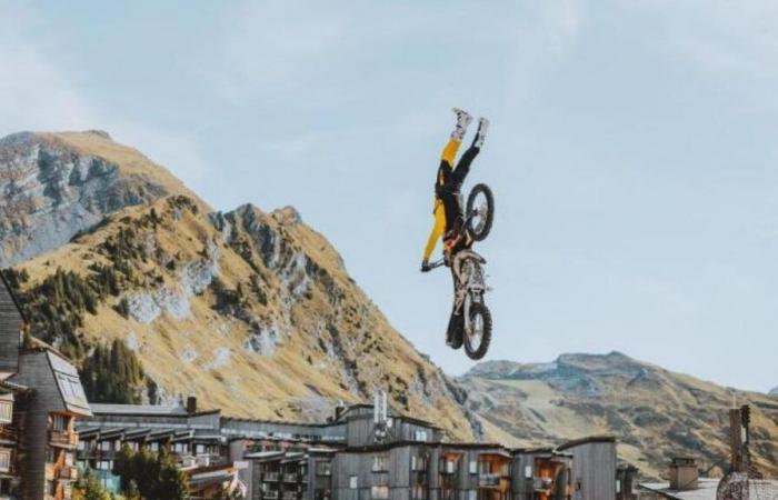 Un motard visé par une plainte après s’être filmé dans une zone protégée près d’Avoriaz