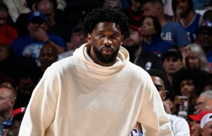 Joel Embiid affronte et bouscule le chroniqueur de Philadelphie