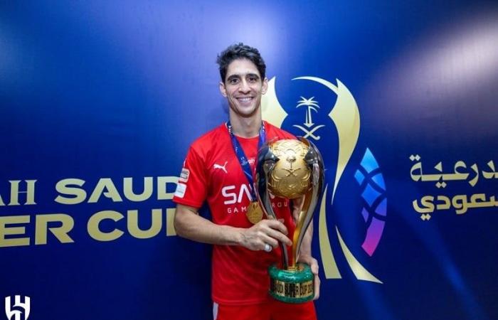 Yassine Bounou rejoint les grands noms du football au Musée des Légendes