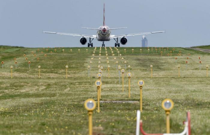 Des avions cloués au sol suite à une grève à l’aéroport