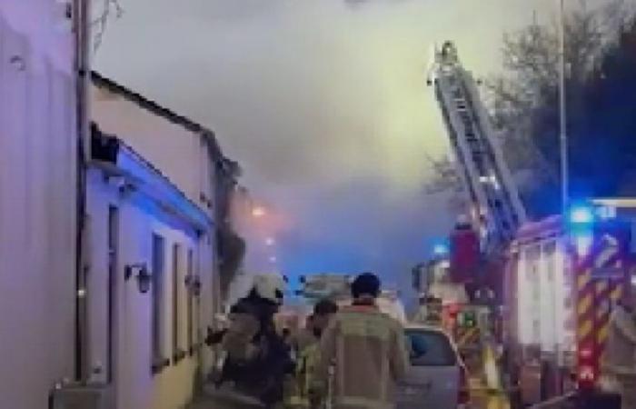 Un septuagénaire décède dans l’incendie d’une maison à Hasselt, les raisons du drame restent à élucider