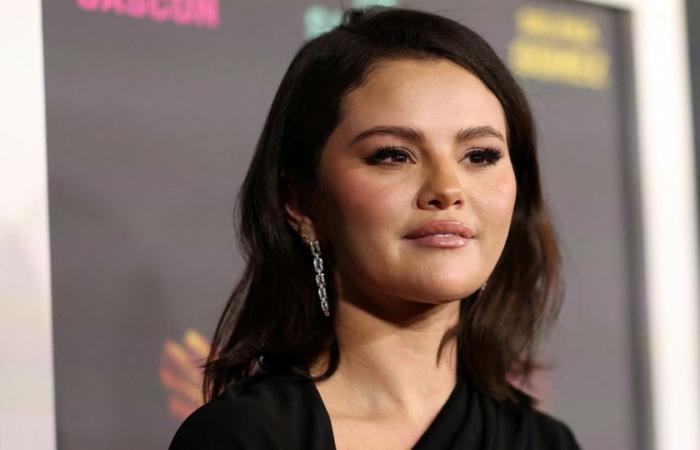 Encore critiquée pour son poids, Selena Gomez révèle qu’elle souffre d’un trouble intestinal