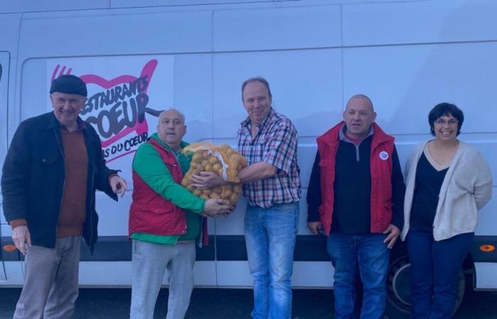 la FDSEA de la Creuse offre 1 250 kg de pommes de terre aux Restos du coeur