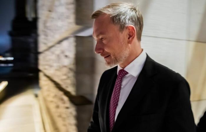 Lindner est licencié à 14 heures : le secrétaire d’État Scholz prend la direction du ministère des Finances