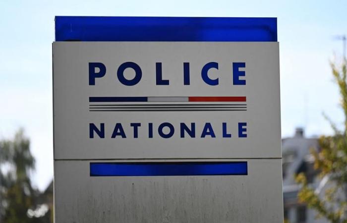 un quadragénaire retrouvé mort, deux adolescents de 16 ans placés en garde à vue