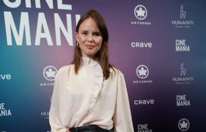 [PHOTOS] Julie Le Breton, Caroline Dhavernas, Mylène MacKay et plusieurs autres à la première du film « Bergers » pour le lancement de Cinemania