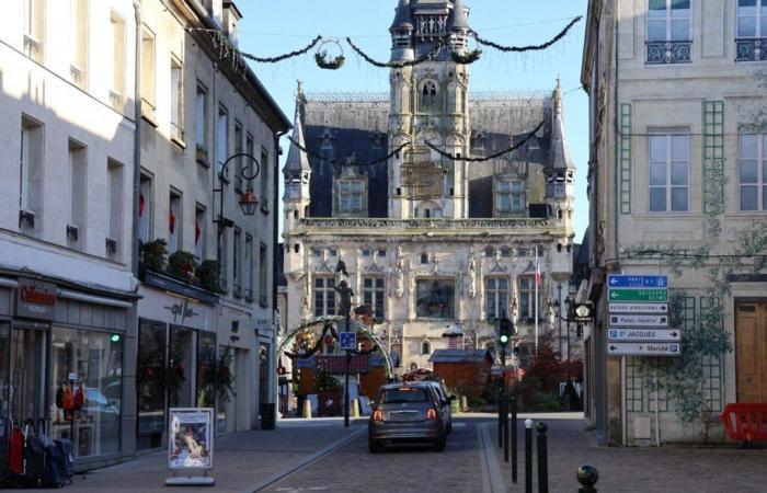 Factures de téléphone colossales, un adjoint au maire visé par une enquête dans l’Oise