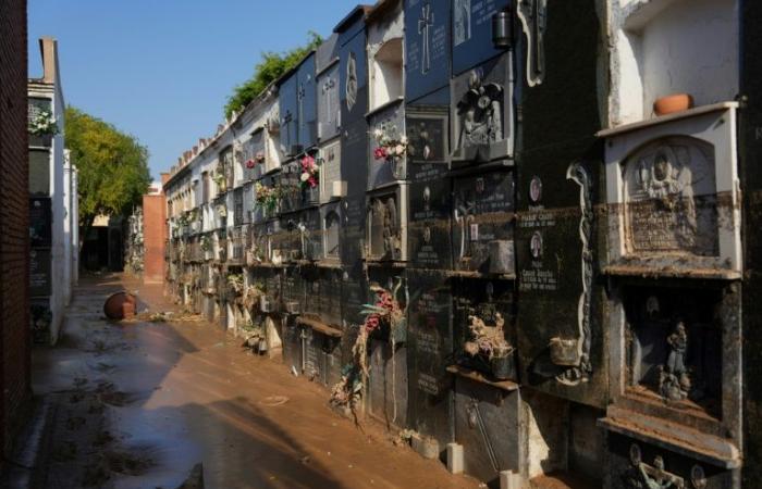 Dans la région de Valencia, je prends le temps d’enterrer dignement les victimes