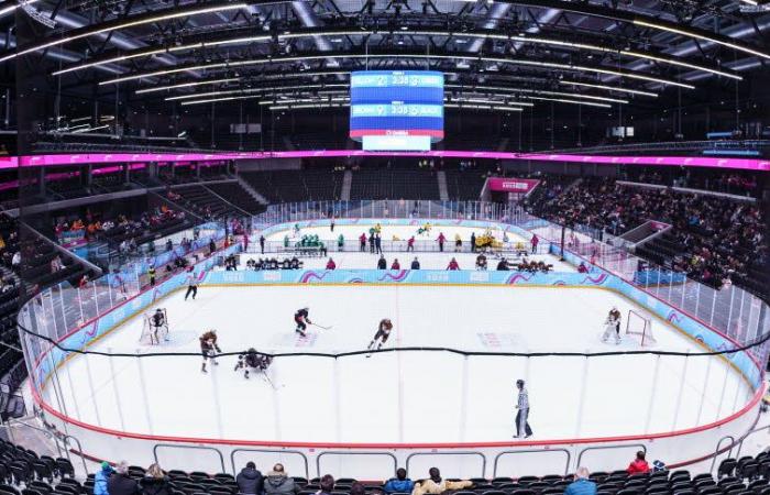 le hockey sur glace veut installer le format 3 x 3 !