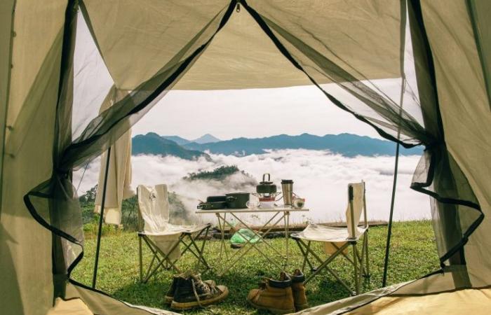 Un lieu de « guérison » à Quang Nam attire les touristes pour camper, échapper à la poussière et chasser les nuages ​​– Vietnam.vn