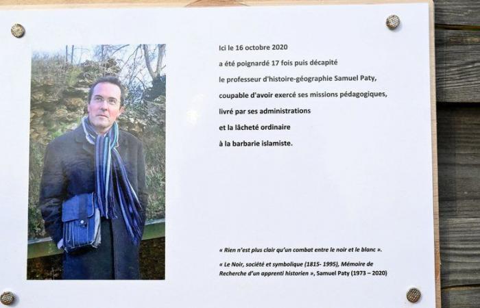 l’accusé qui a dénoncé une France islamophobe et qualifié le professeur de “prof voyou” déclare n’avoir “aucun lien avec ce crime”