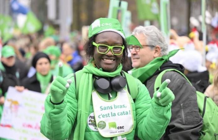 Plus de 10.000 personnes dans les rues de Bruxelles pour réclamer plus de moyens dans le secteur associatif (photos)