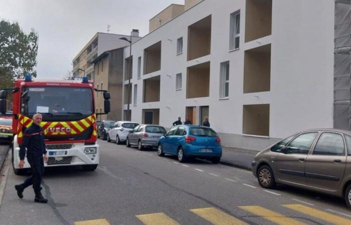 Les pompiers interviennent à Valence après une explosion