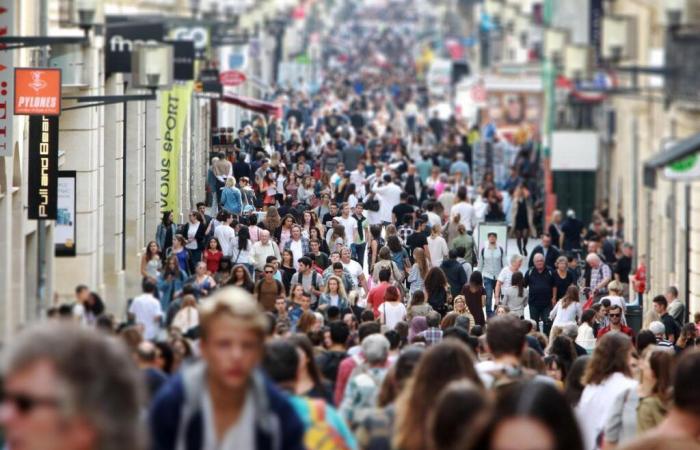 Plus d’un Français sur deux s’identifie comme appartenant à la classe moyenne, selon une étude