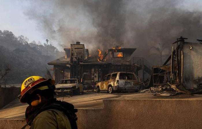 Les quartiers en bordure de nature sujets aux incendies se développent rapidement