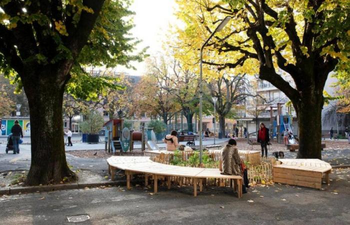 A Vevey, cyclistes et automobilistes s’affrontent autour de la place Robin