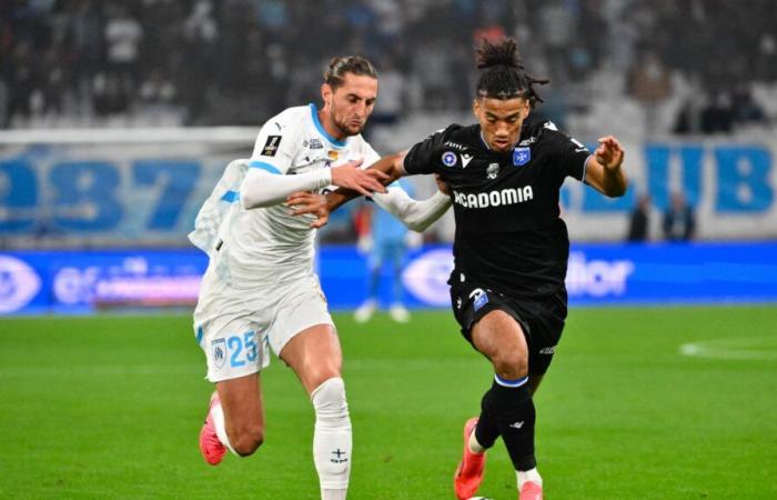 la première période catastrophique de l’OM contre Auxerre sous la bronca du Vélodrome