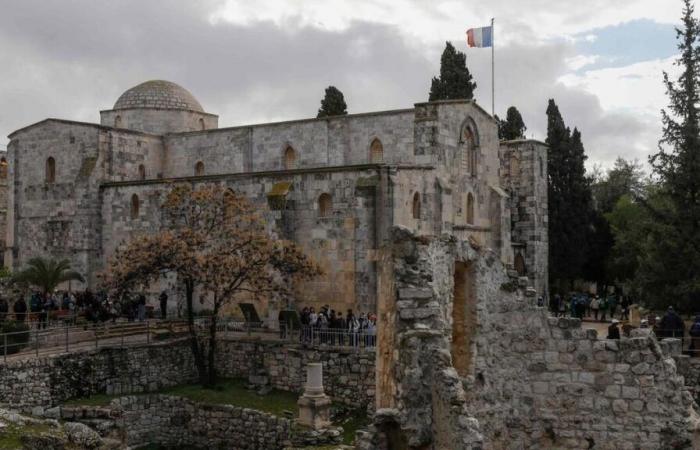 ces quatre enclaves de Jérusalem administrées par la France