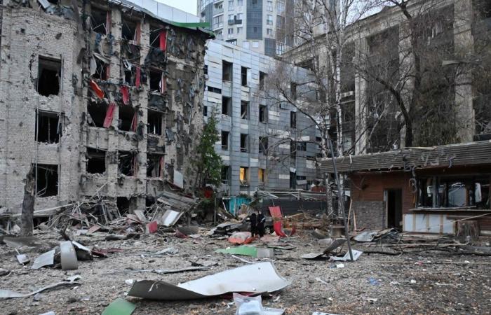 Guerre en Ukraine | Un mort et une quarantaine de blessés dans les bombardements russes