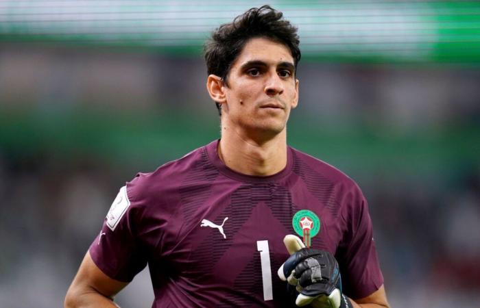 Le gardien des Lions de l’Atlas Yassine Bounou honoré parmi les légendes au Musée du Football de Madrid