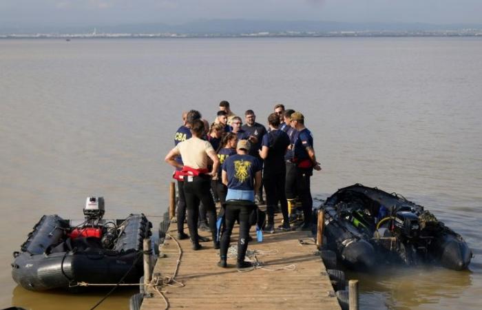 En Espagne, la recherche des victimes des inondations s’étend aux plages et aux lagunes