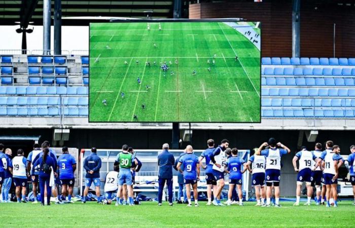 écran géant, data, drones… Au cœur de la cellule d’analyse des Bleus