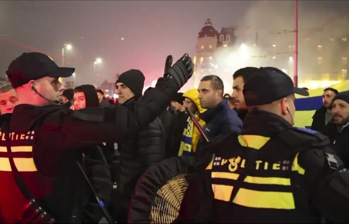 Israël dénonce le « pogrom » à Amsterdam alors que les supporters de football sont attaqués par des émeutiers