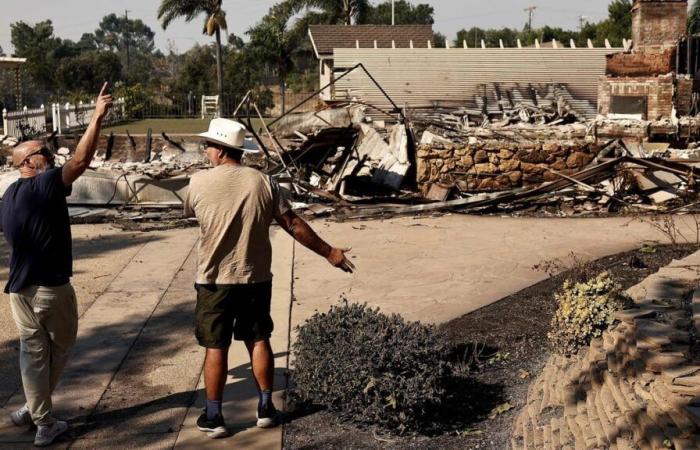 [EN IMAGES] Des dizaines de maisons détruites par un immense incendie près de Los Angeles