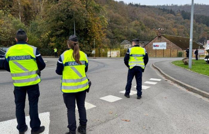 Pourquoi y a-t-il autant de contrôles de gendarmerie ce jeudi après-midi dans toute l’Ardenne ?